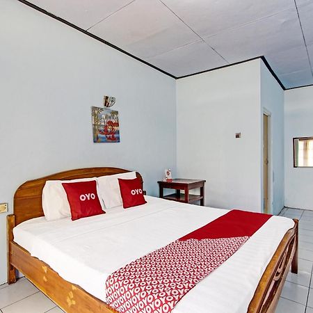 Hotel OYO 91644 Loka Hause Salatiga Exterior foto