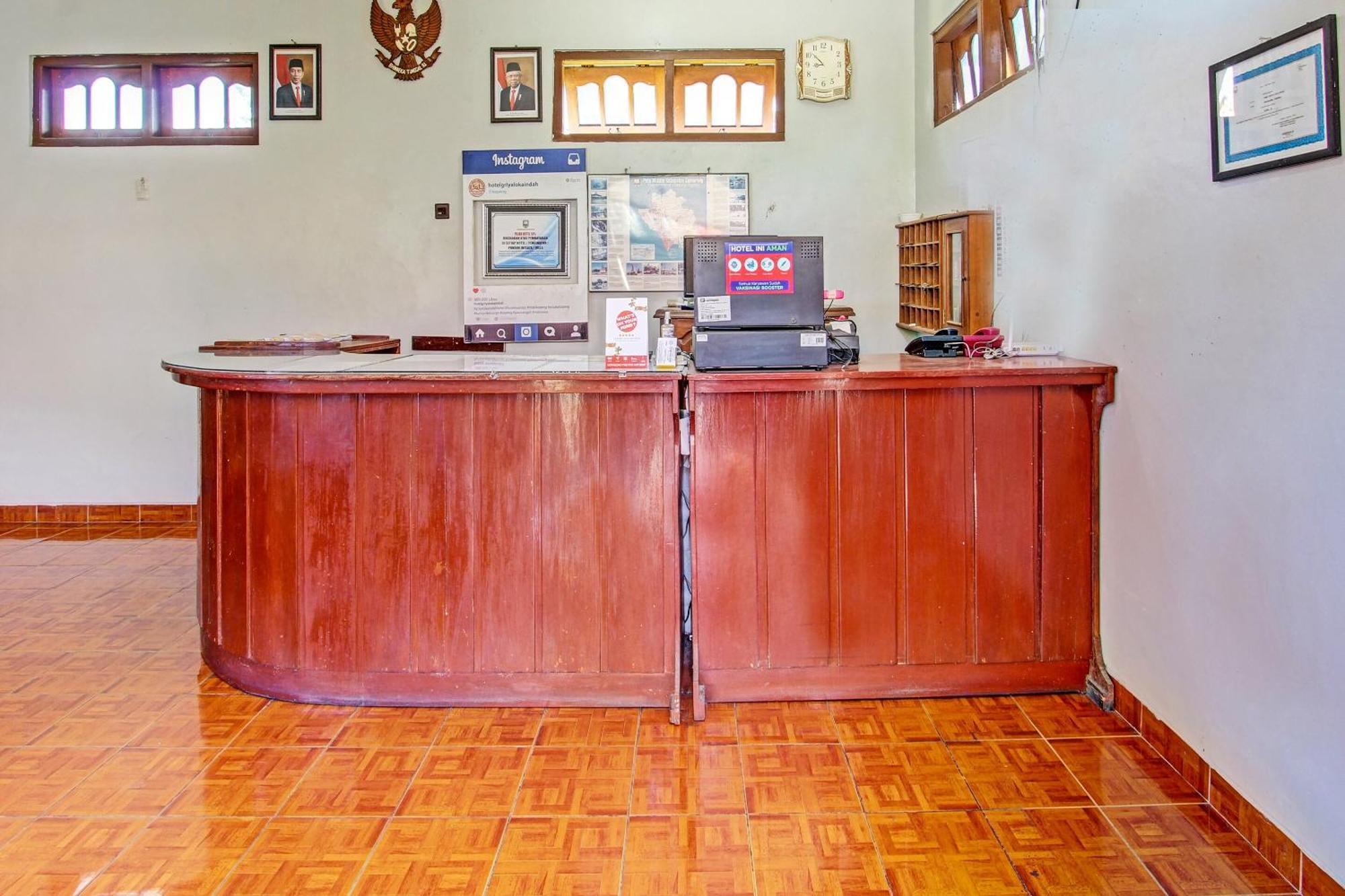 Hotel OYO 91644 Loka Hause Salatiga Exterior foto