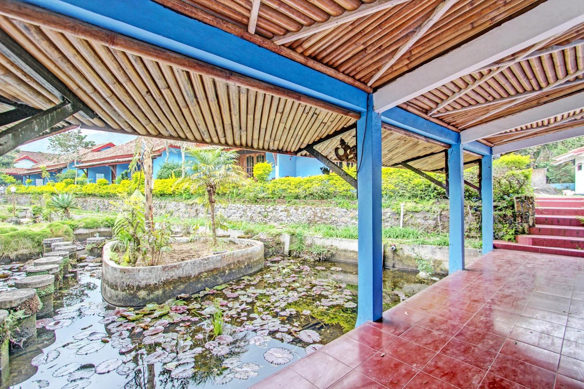 Hotel OYO 91644 Loka Hause Salatiga Exterior foto
